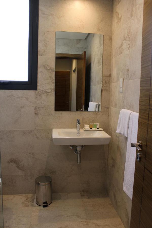 Seino Suites Manama Exterior foto